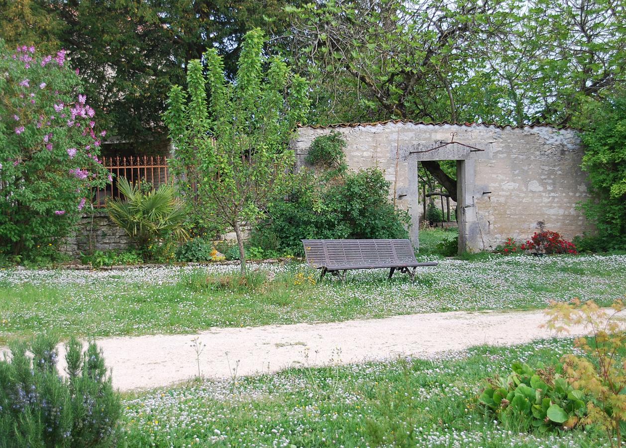 مبيت وإفطار Mareuil  Le Dojo Du Plessis المظهر الخارجي الصورة